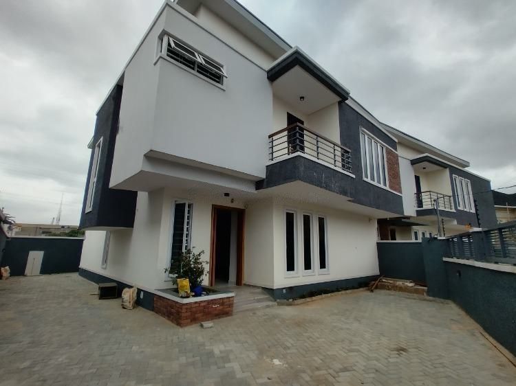 4 Bedroom Semi-Detached Duplex For Sale - Real Estate Company in ...